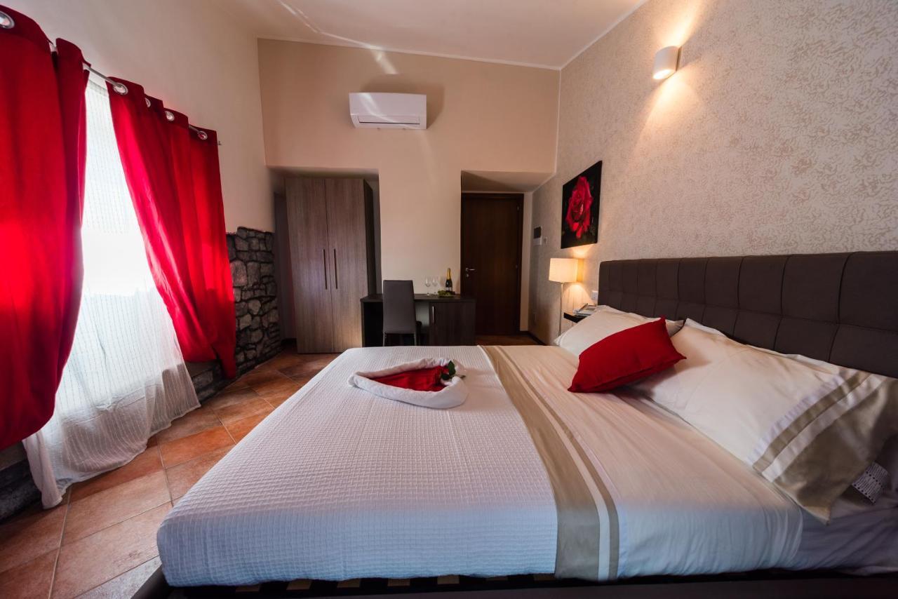 Le Undici Rose Hotel Viterbe Extérieur photo