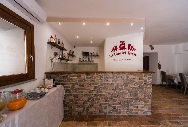 Le Undici Rose Hotel Viterbe Extérieur photo