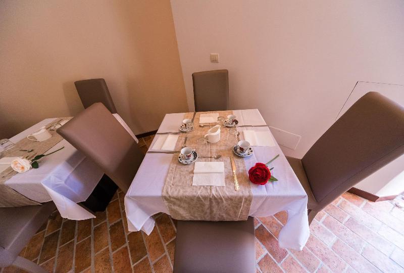 Le Undici Rose Hotel Viterbe Extérieur photo