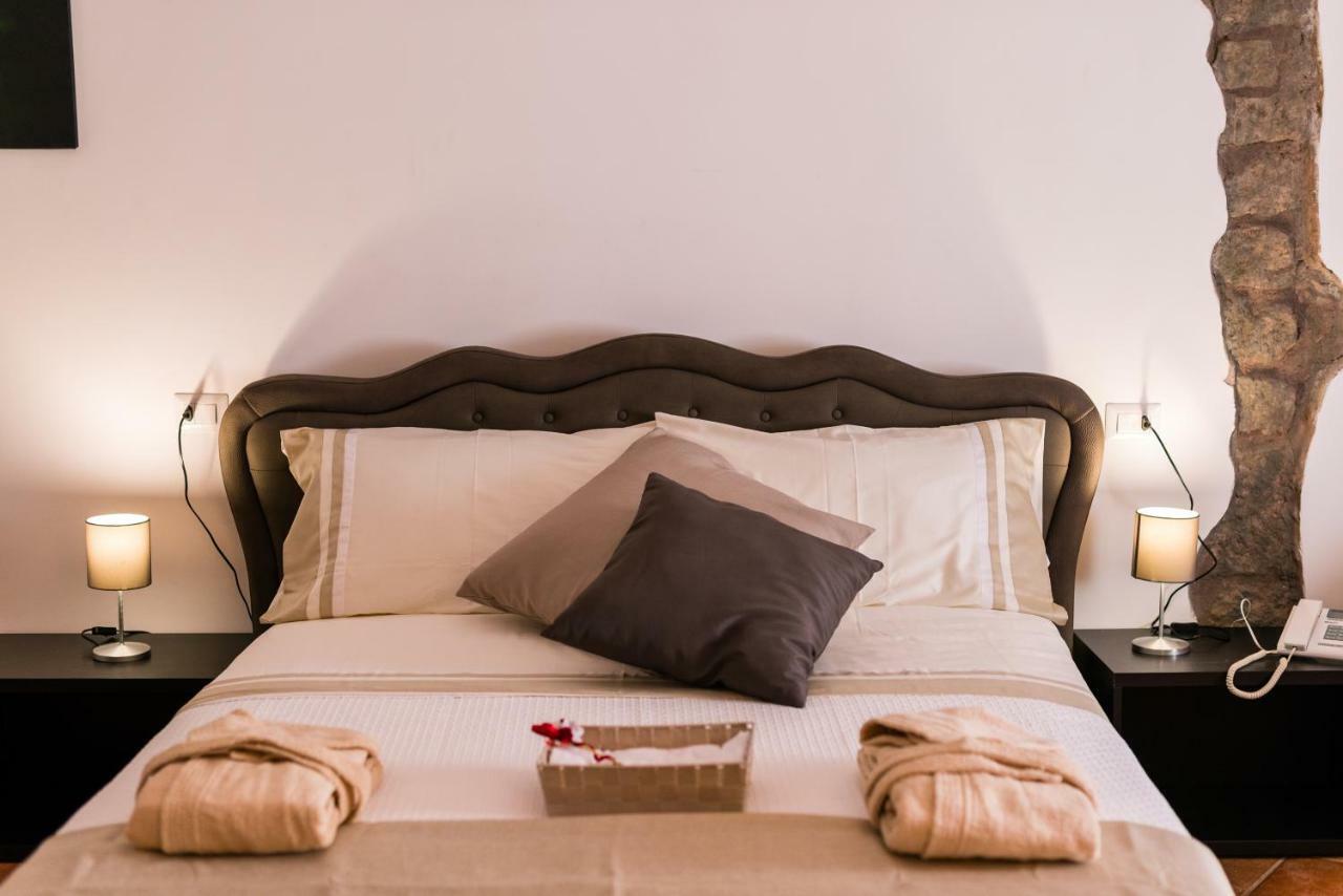 Le Undici Rose Hotel Viterbe Extérieur photo