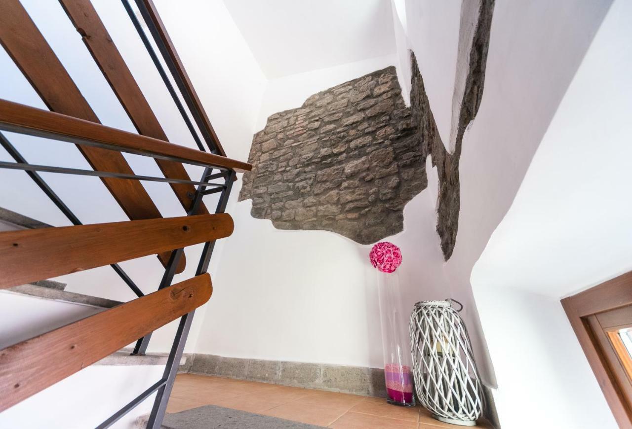 Le Undici Rose Hotel Viterbe Extérieur photo