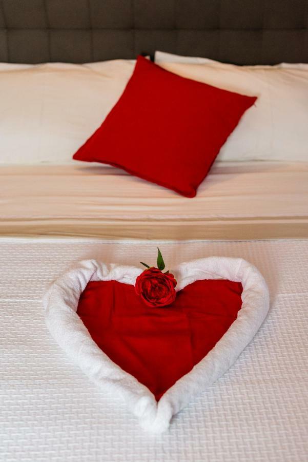 Le Undici Rose Hotel Viterbe Extérieur photo