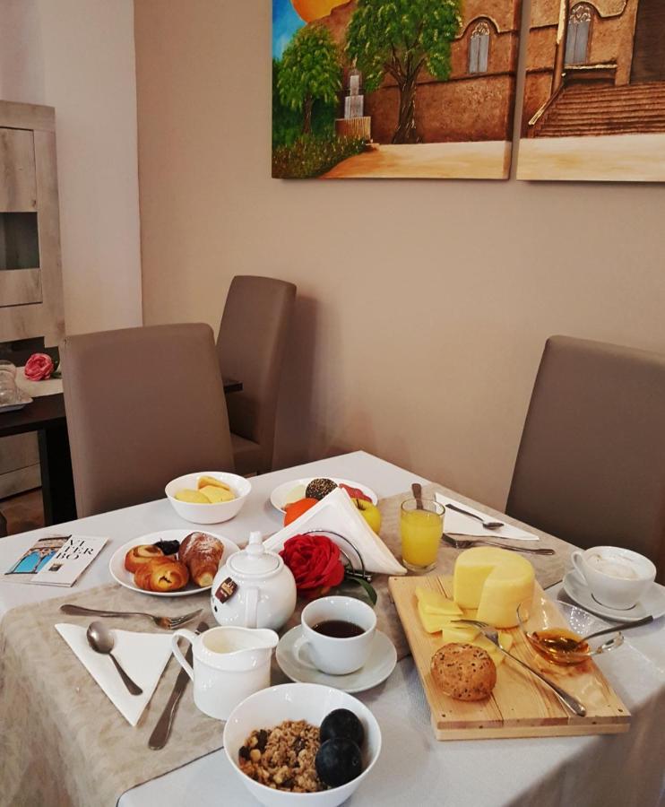 Le Undici Rose Hotel Viterbe Extérieur photo